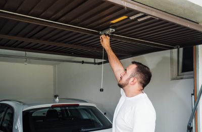 Overhead Doors Service in Silver Spring, MD